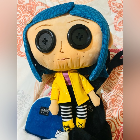 Coraline backpack and corpse bride slippers - Picture 6 of 6